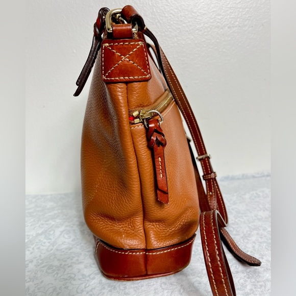 Dooney & Bourke Pebbled leather crossbody bag - Picture 7 of 13